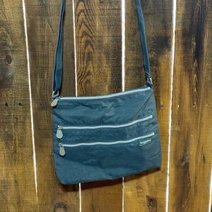 Baggalini Crossbody Purse Gray/Pink Excellent Condition